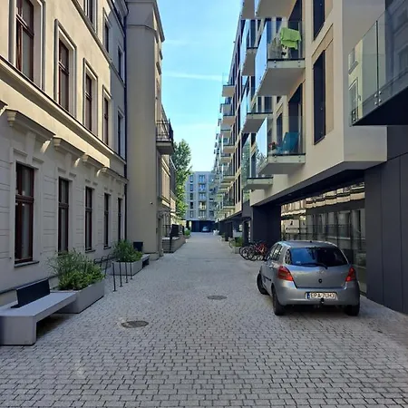 44 Piotrkowska Street Apartment *