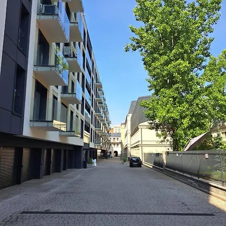 44 Piotrkowska Street * Łódź