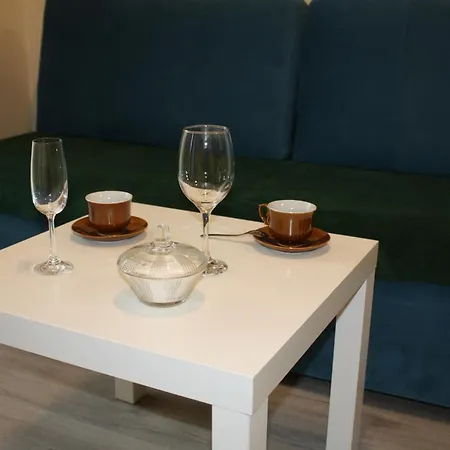 44 Piotrkowska Street Апартаменты