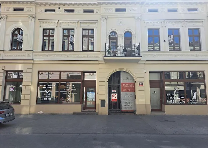 44 Piotrkowska Street *